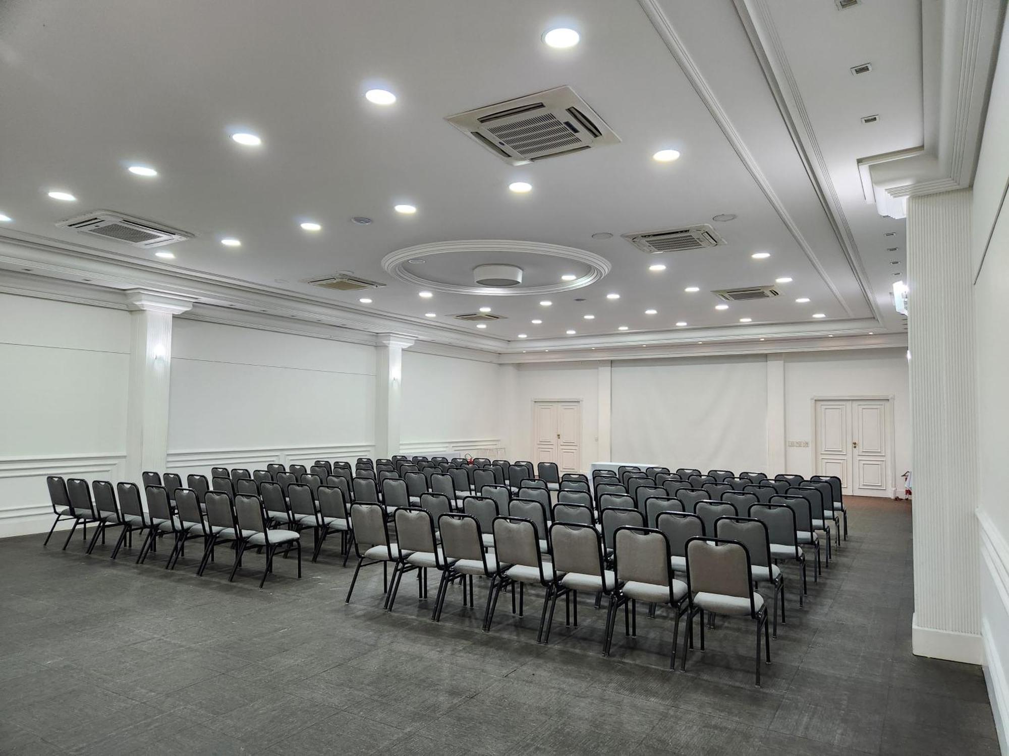 Lizon Curitiba Hotel ภายนอก รูปภาพ
